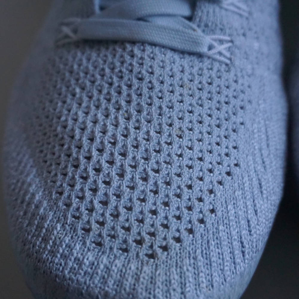 NIKE | WOMEN'S NIKE AIR VAPORMAX FLYNIT - Picture 11 of 13